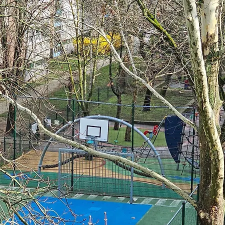 Comfort Budapest Apartment, Balcony, Free Parking, Ideal For Longer Stays Apartamento Budapest