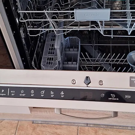 Apartamento Comfort Budapest Apartment, Balcony, Free Parking, Ideal For Longer Stays