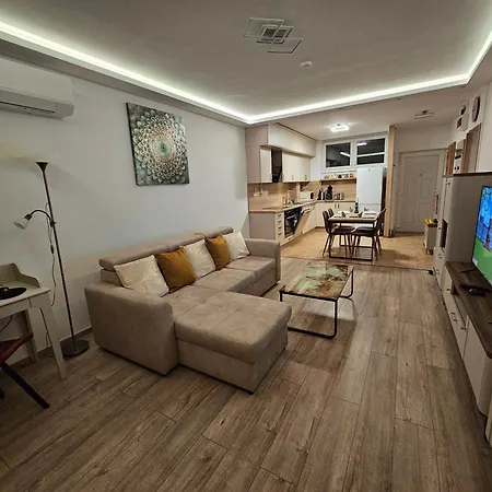 Comfort Budapest Apartment, Balcony, Free Parking, Ideal For Longer Stays