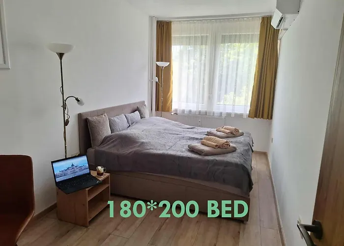 Comfort - Private Balcony - Free Parking * Budapesta
